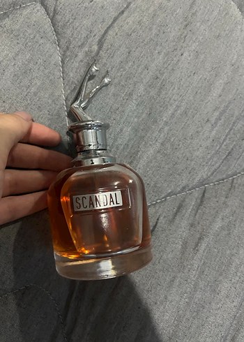 Scandal Kadın Parfümü