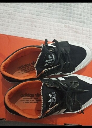 38 Beden Adidas marka 