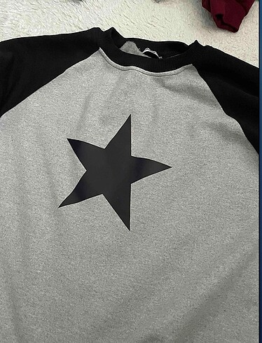 kadın oversize yıldız baskılı lacivert reglan kollu gri sweat