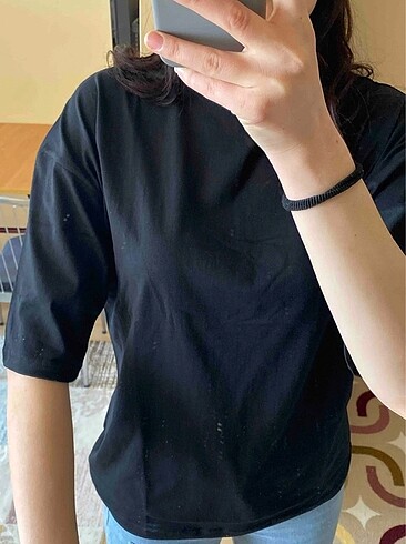 siyah tişört