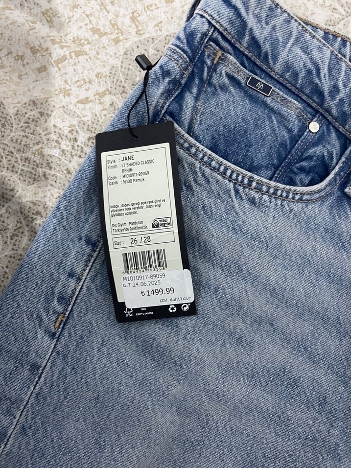 Kadın Mavi Denim Bol Kesim Midi Kot Pantolon - Görsel 3