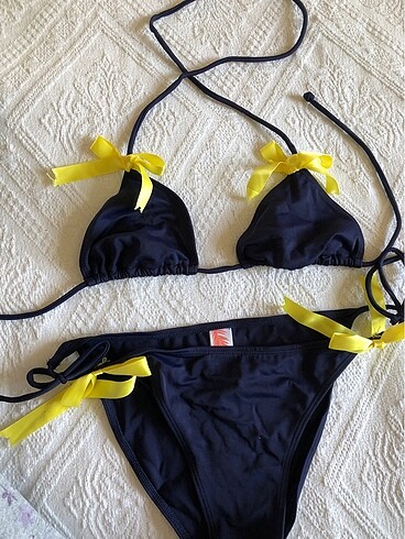kurdeleli bikini