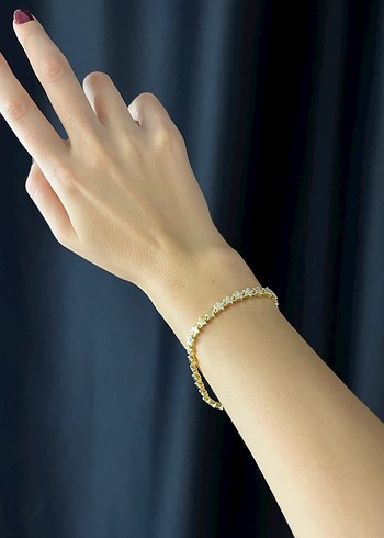 Gold Yıldızlı Minimalist Xuping Bileklik