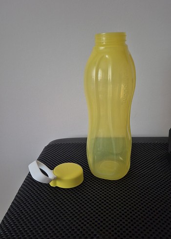 Tupperware Sarı Plastik Su Şişesi tupperware