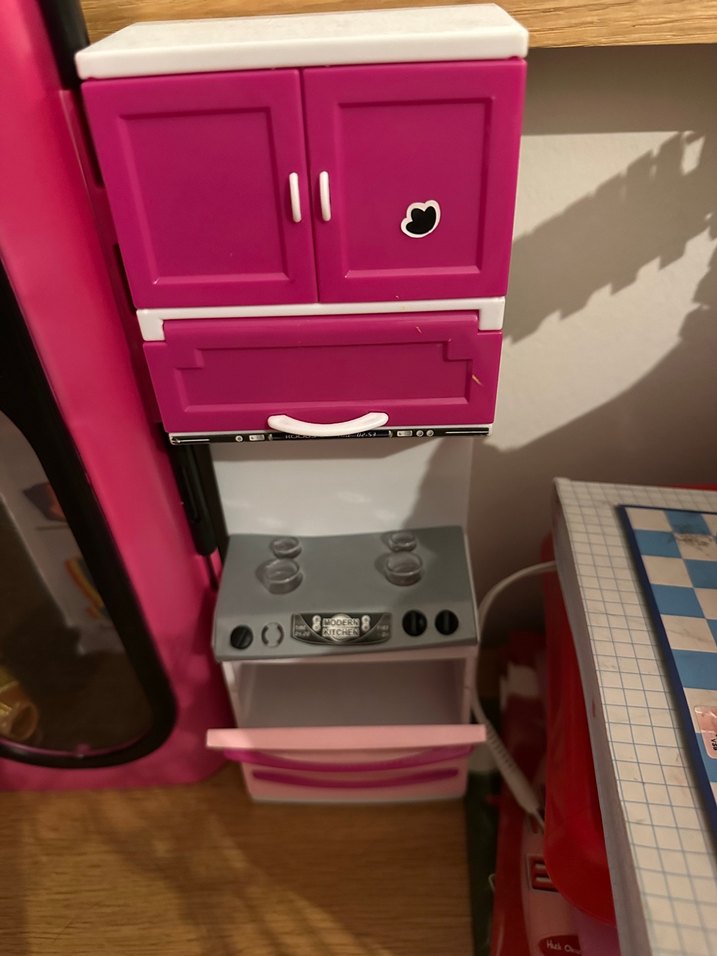 Koyu Pembe Çocuk Gardırop Oyuncak - Görsel 4