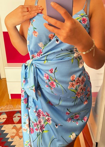 Çiçek Desenli Midi Elbise - Görsel 3