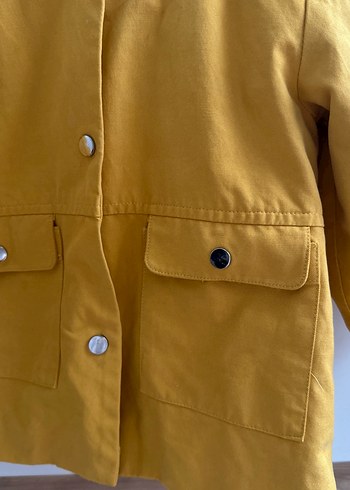 Zara Sarı Kapüşonlu Düğmeli Kız Bebek Trençkot - Görsel 2
