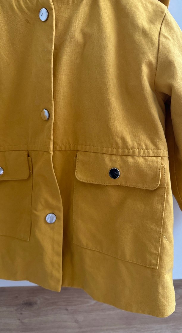 Zara Sarı Kapüşonlu Düğmeli Kız Bebek Trençkot - Görsel 2