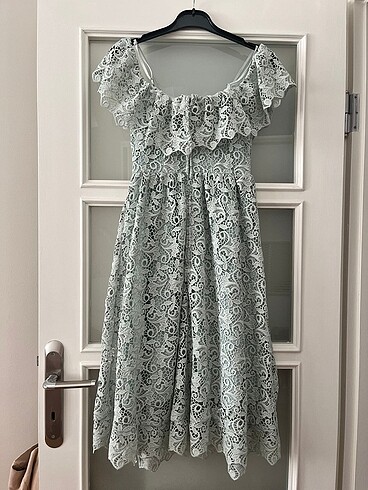 H&M Fırfırlı Dantel Midi Boy Elbise-32 Beden