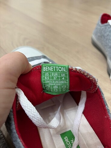 38 Beden BENETTON SPOR AYAKKABI 38 NUMARA GRİ