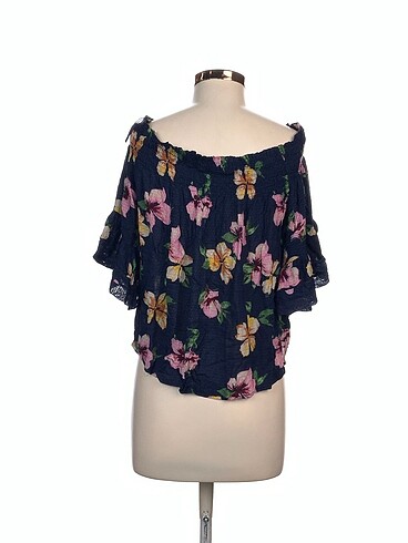 l Beden Bershka Bluz %70 İndirimli.