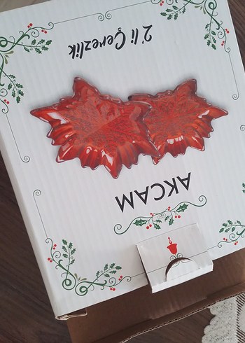 Kırmızı Çiçek Desenli Tabak Seti - Görsel 2