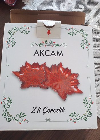 Kırmızı Çiçek Desenli Tabak Seti - Görsel 3