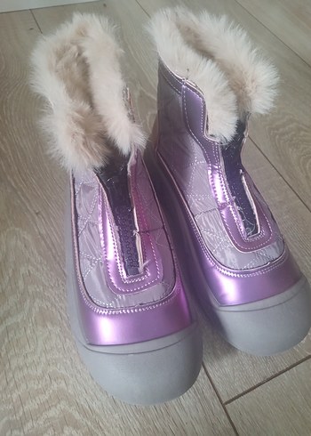 Mor Kürklü Kız Botları - Görsel 3