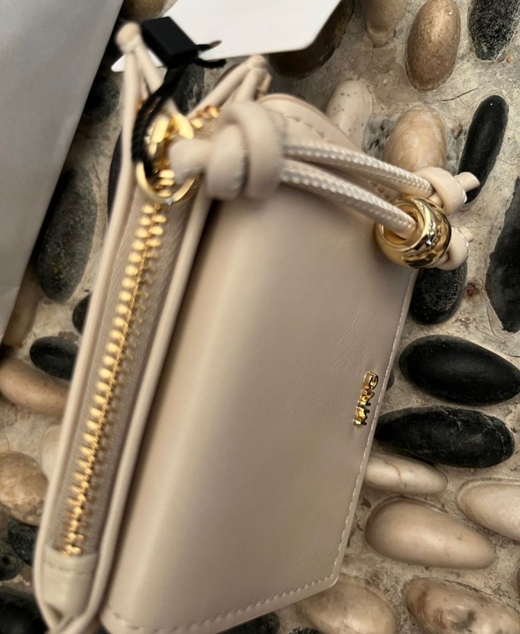 Mango Fermuarlı Kadın Cüzdanı - Görsel 2