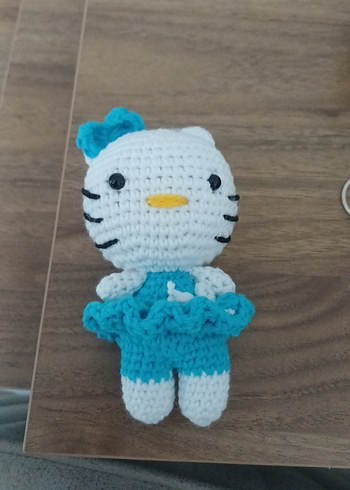 Renkli Örgü Kadın Anahtarlık - Görsel 3