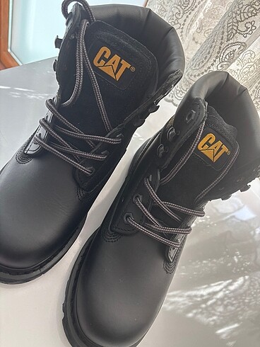 Cat erkek çocuk botu