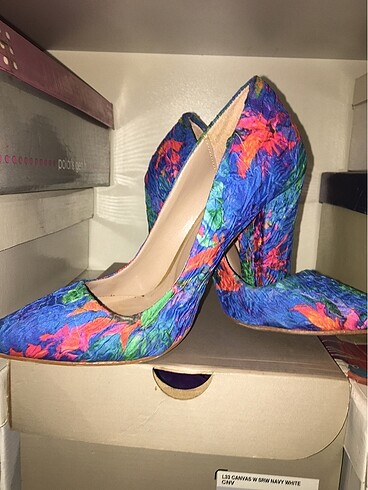 Diğer Stiletto