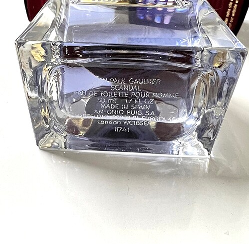  Beden Jean Paul Gaulter Scandal 50 ml kutulu Erkek parfümü