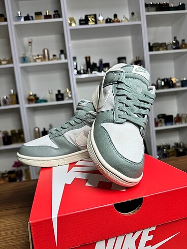42 Beden Nike Dunk Low Retro PRM Mika Green 42 numara