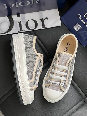 Dior Dior bayan