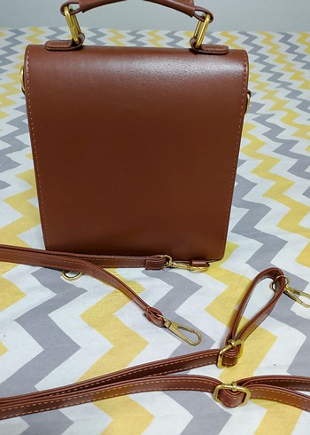 Kahverengi Deri Tokalı Kadın Çanta - Görsel 2