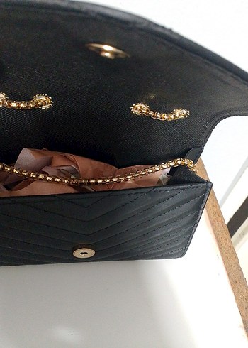 Zincir Detaylı Siyah Deri Kadın Çanta - Görsel 3