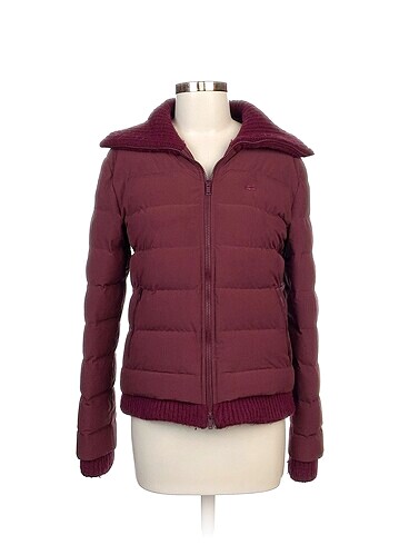 Lacoste Mont %70 İndirimli.