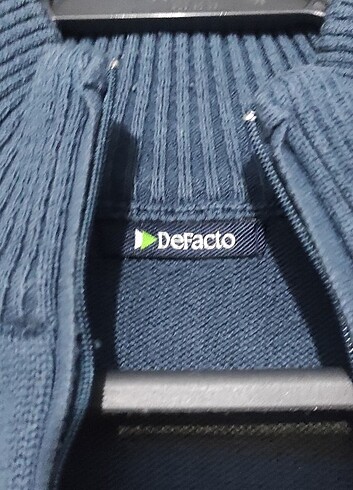 Defacto Kazak