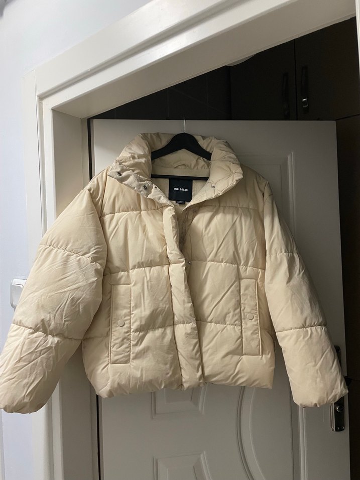 Düğmeli Beyaz Kadın Kışlık Mont - Görsel 3