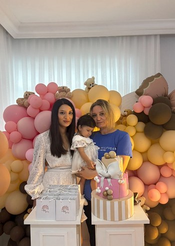 V Yaka Beyaz Dantel Mini Elbise - Görsel 2