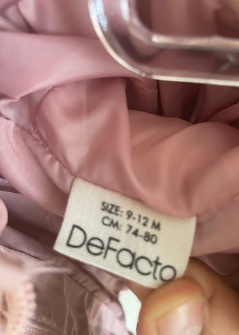 Kız Çocuk Pembe İnce Düğmeli Mont - Görsel 3