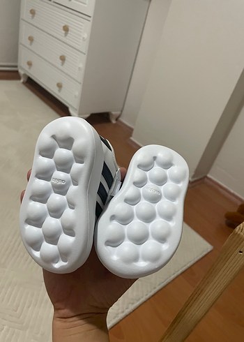 Adidas Erkek Çocuk Beyaz Cırt Cırtlı Spor Ayakkabı