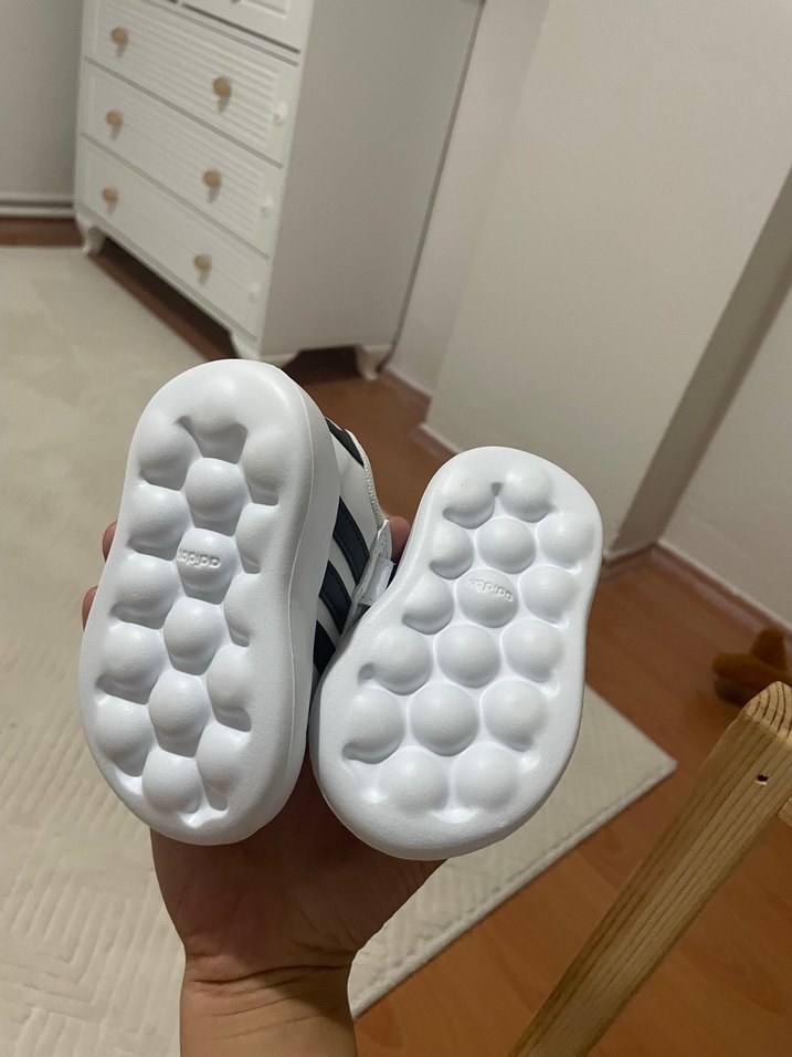 Erkek Çocuk Beyaz Cırt Cırtlı Spor Ayakkabı - Görsel 3