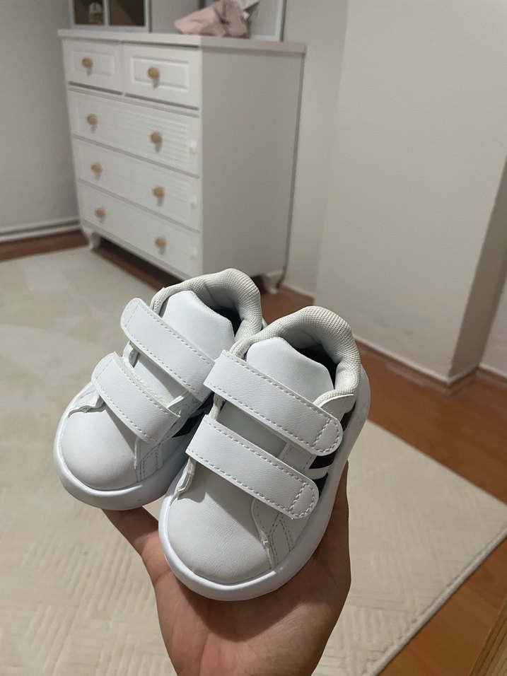 Erkek Çocuk Beyaz Cırt Cırtlı Spor Ayakkabı - Görsel 2