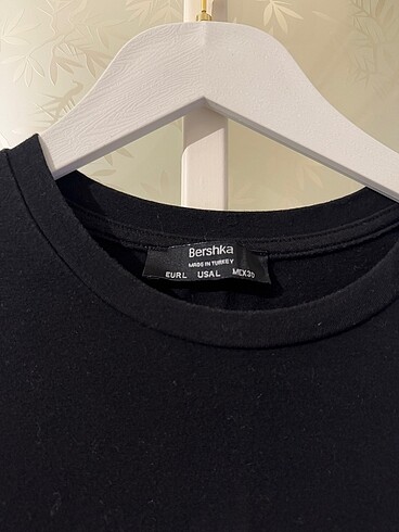 l Beden Orijinal Bershka Crop