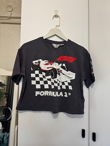 H&M Formula 1 Crop