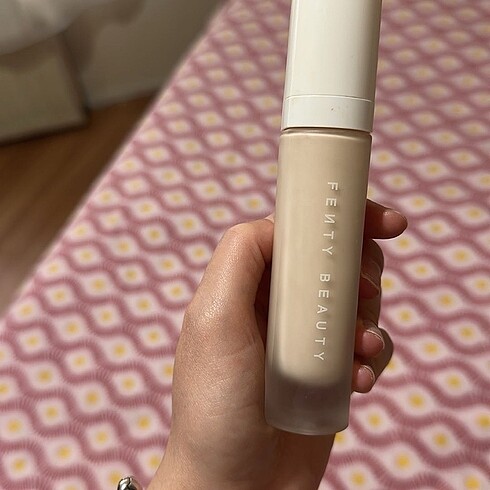 Fenty Beauty Fenty fondöten
