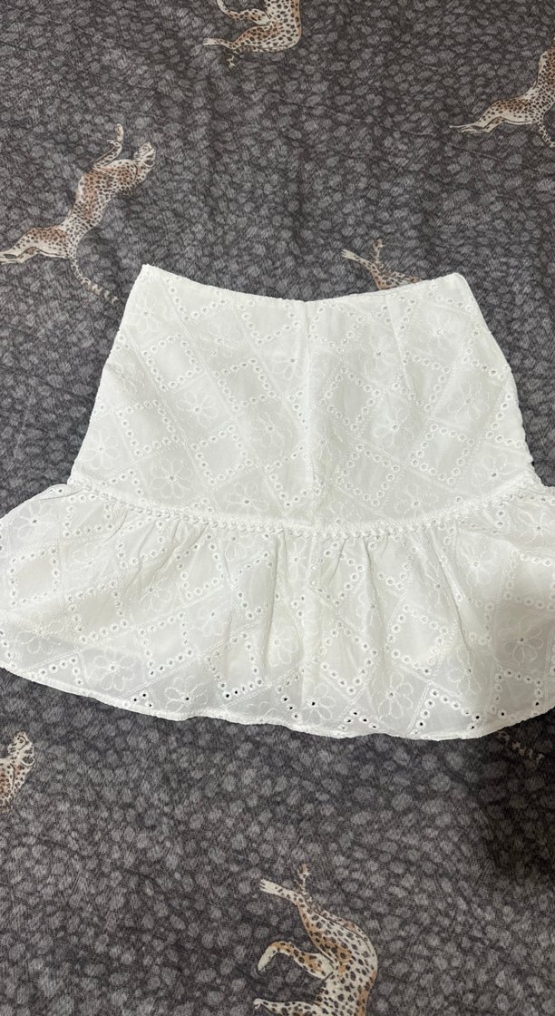 Fırfırlı Beyaz Mini Etek - Görsel 4