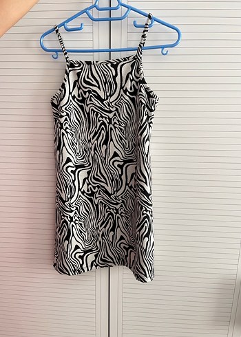Zebra Desenli Uzun Askılı Elbise