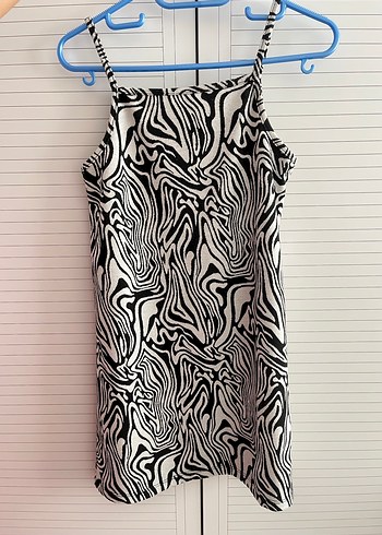 Koton Zebra Desenli Uzun Askılı Elbise