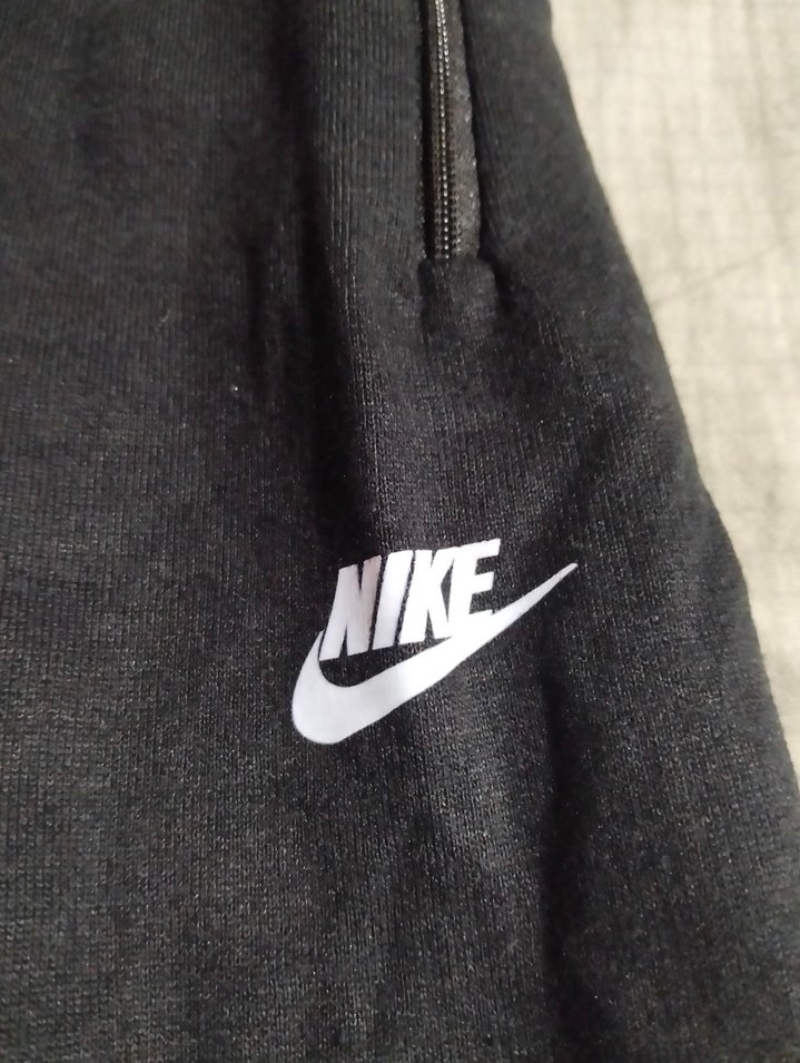 Nike Siyah Rahat Kesim Erkek Şort - Görsel 3
