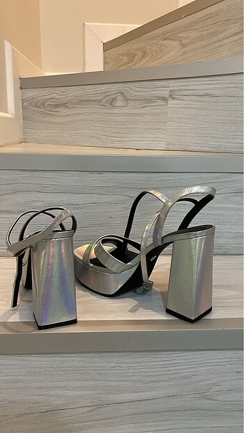 39 Beden gri Renk Zara sandalet