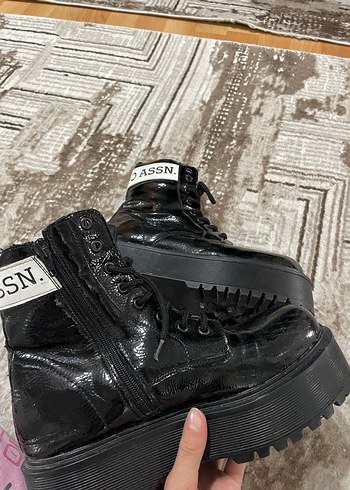 Siyah Rugan Platform Topuklu Street Style Bot - Görsel 2