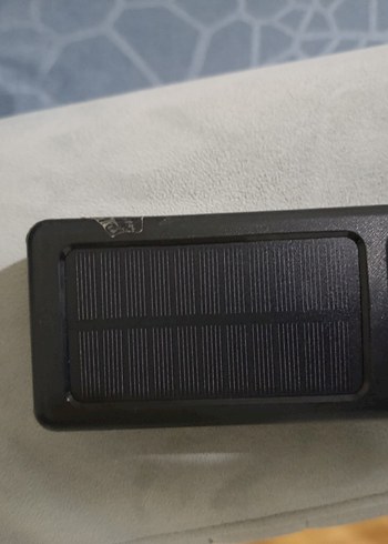 Güneş Enerjili Taşınabilir Power Bank Siyah - Görsel 3