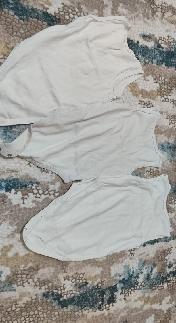 Gri Bohem Yaka Düğmeli Erkek Bebek Body - Görsel 3