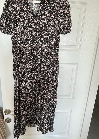 m Beden pembe Renk Pembe Çiçekli Midi Elbise, V Yaka, Kısa Kollu