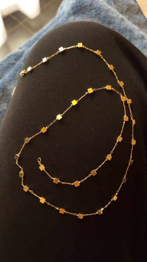 Gold Renkli Kareli Zincir Kolye - Görsel 4