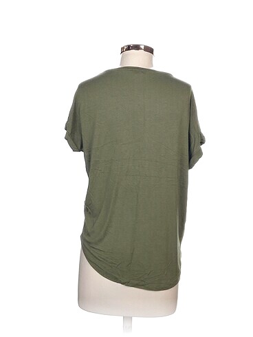 40 Beden Paulmark T-shirt %70 İndirimli.