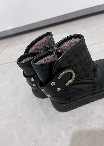 Kız Çocuk Siyah Tokalı Biker Çizme - Görsel 3